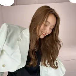 海外風Wカラー×ケアトリートメント〈モデル限定〉