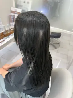 【カットカラー💎】平日15時以降限定‼️レイヤーカットorボブカット+ワンカラー2970円/マクストリートメント付き