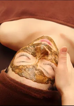 最安価<リベルハーブピーリングお顔用>剥離なし3倍の効果!成長因子美容液+他社ピーリングの5~6倍の棘状成分配合85分