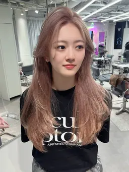 💖前髪カット➕(ダメージレス)ケア剤入りハーフブリーチ➕超音波トリートメント⭐️