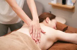 ☆初回限定☆足浴＋身体のクセを整える筋膜矯正オイルトリートメント90分