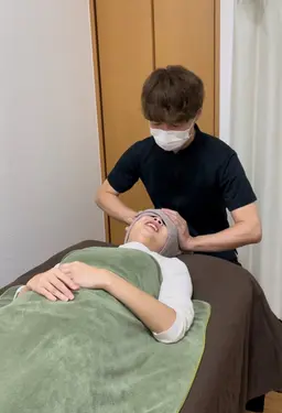 ドライヘッドスパ（施術60分）