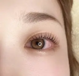 【韓国風束感仕上げ✨韓国風まつ毛パーマ🎀】週4間以内の方はアイシャンプープレゼント🎁