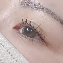 まつ毛トリートメント(アディクトケアトリートメント)