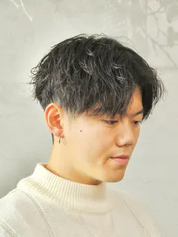 メンズカット+ツイストスパイラルパーマ ¥11000