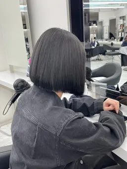 【🩶レディース限定🩶】プツッと感のあるボブカット＋ハホニコトリートメント🫧