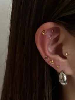耳ツボジュエリー💎(total10粒)