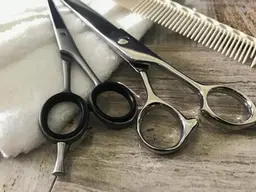 ☀️朝イチヘアカット💇