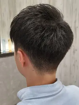 メンズカット(シャンプー＆ブロー込み)※眉cut有無選べます