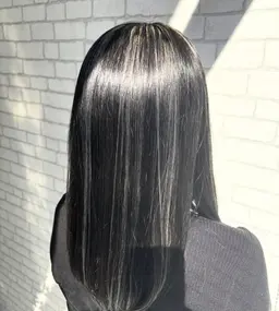 ハイライト（ブリーチ込み）💜6000円​〜​