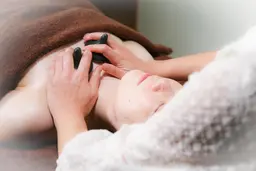 【ボディ/フェイシャル】バザルトボディ100分×バザルトフェイシャル60分