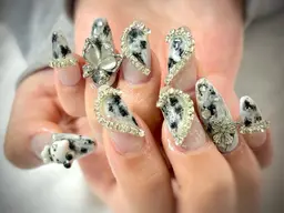 【オフ有OK】ハンドアート＆パーツも乗せ放題💅¥11,000-【オフ込2h以内】