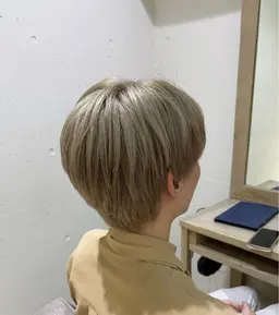 メンズカット￥1000