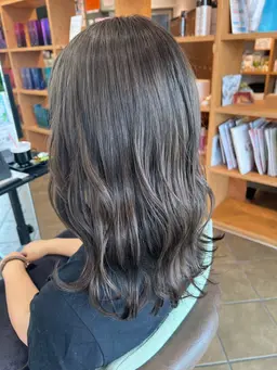 イルミナorアディクシーカラー