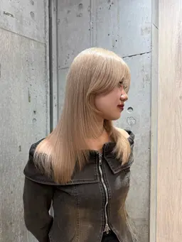 【ご新規様限定☝🏻✨】ダメージが気になる🍃艶々ケアブリーチ＋カラー🥣◝✩[原宿/明治神宮]