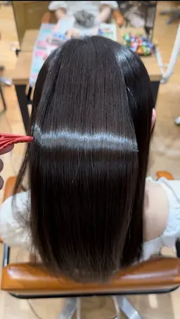 最新おすすめ🩵極艶METEO∞ストレート+カット+アルカリ酸熱トリートメント
