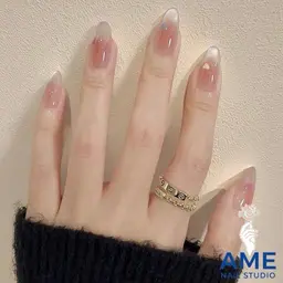 【チーク×マグネットネイル】上品韓国ネイル | ¥7,480