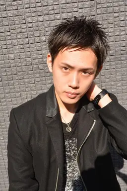 🉐初回限定20%off🉐シルエット補正カット＆シャンプー