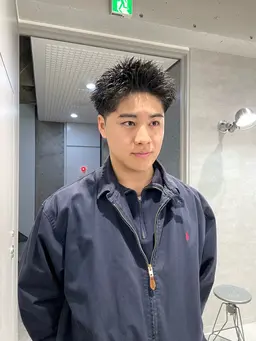 【🔷骨格矯正カットと綺麗な眉毛でかっこよく好印象に🔷】メンズカット+眉質改善