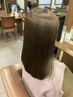 リタッチカラー（全体＋1100円）＋aujua 5stepトリートメント