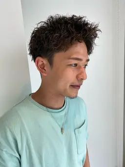 「🔥ツイストパーマ✂️＋カット＋補修TR✨」