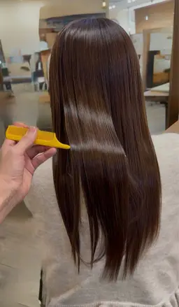 【自分史上最高の美髪に✨✨🌿】　　　　　　　　　　　　　　　りんご幹細胞使用した髪質改善tr🫧🫧超音波導入付き