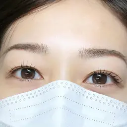 ラッシュリフト＋ブロウラミネーション（シートワックス込）