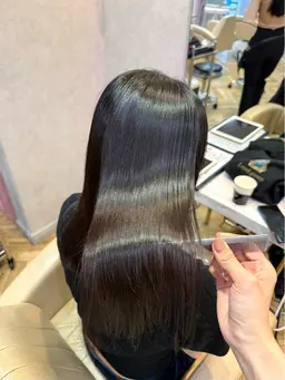 【U24ミニモ学割限定♡】カット+髪質改善ツヤ髪縮毛矯正+1step内部補修ナノスチームトリートメント