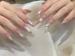 話題★《チップ長さだし》水光マグネット / グレーズドドーナツネイル¥9990