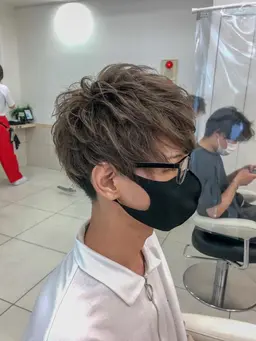 😎メンズ専用😎⚡️全体ブリーチ⚡️＋🎨カラー🎨