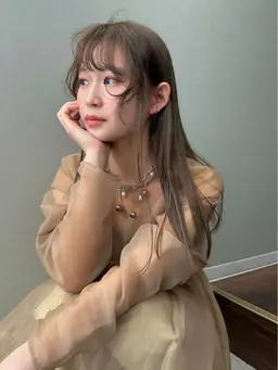 ミニモ学割 U24 カラー+カラーケアトリートメント¥10,570→¥3,900