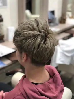 🟦メンズカット+カラー+保湿トリートメント 🔷2️⃣4️⃣歳以下限定メニュー