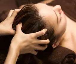 【眼精疲労の方もオススメ⭐︎】オールハンド小顔ヘッドスパ40分