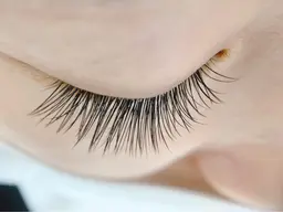 オフ込みマツエクフラットラッシュ100本/120本/140本。コーティング付き