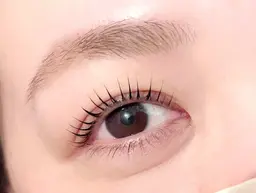 【次世代まつげパーマ／Simplifi Lash Lift】