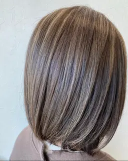 明るい白髪染めをしたい方にオススメ✨お白髪ぼかしハイライト✨