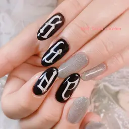 ⭐お持ち込みデザインアート1本600円⭐本数によってお値段がかわります。