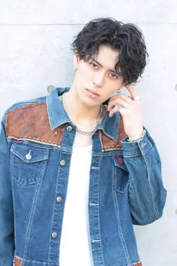 🔴【人気NO.1💫】メンズカット➕パーマ🪞モデルのような憧れられ髪へ🪞