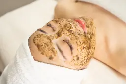 【毛穴、くすみ】ハーブピーリング+ハイドラフェイシャル