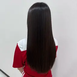 【広がりやクセが気になる方におすすめ】サラツヤトリートメント