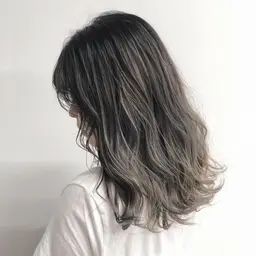 グラデーションカラー　¥9,600​〜​