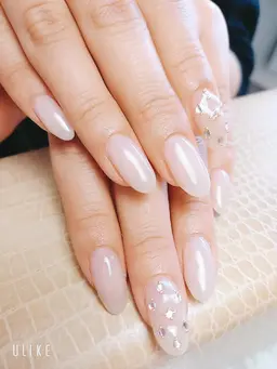 オフ込み】フィルイン✾❁パーツ・デザイン４本まで✾その他のお爪のカラーは1色まで✾マグネットのワンカラー１０本はこちら