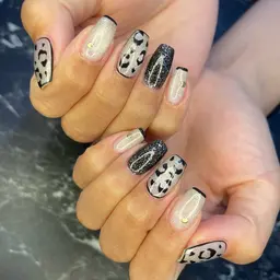 【癖爪矯正ジェルネイル】持ち込みデザイン(補足説明を必ずお読み下さい)