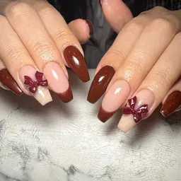 フレンチネイル