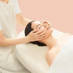 🎀ミニモ限定🎀デコルテ&フェイシャルケア(美白&保湿パック付)