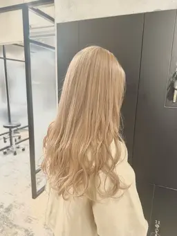 🩵ミニモ限定🩵 ケアブリーチ+ケアカラー+トリートメント    ‪‪🤍鎖骨下の長さの方‪‪🌱‬