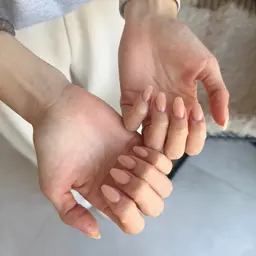 🧡オフ込🧡ワンカラーorグラデーションネイルモデル様《補足説明必ずご確認お願いします》