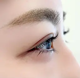 まつ毛カール（ケラチントリートメント仕上げ）目元パック&アイシャンプー付き