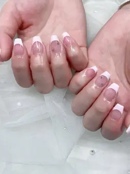 ジェルオフ無料💅ハンド5種フレンチ(クリアベース)・カラーグラデーション✨甘皮ケア込！