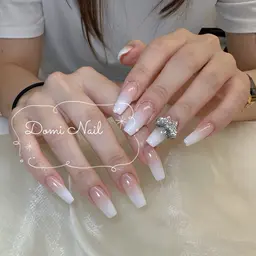 【チップ長さだしグラデーション】ベース色有り🎀ケア込み10980円